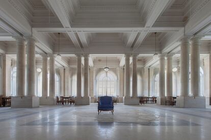 Interior de un hotel de cinco estrellas en Salsomaggiore Terme, un destino turístico olvidado.  