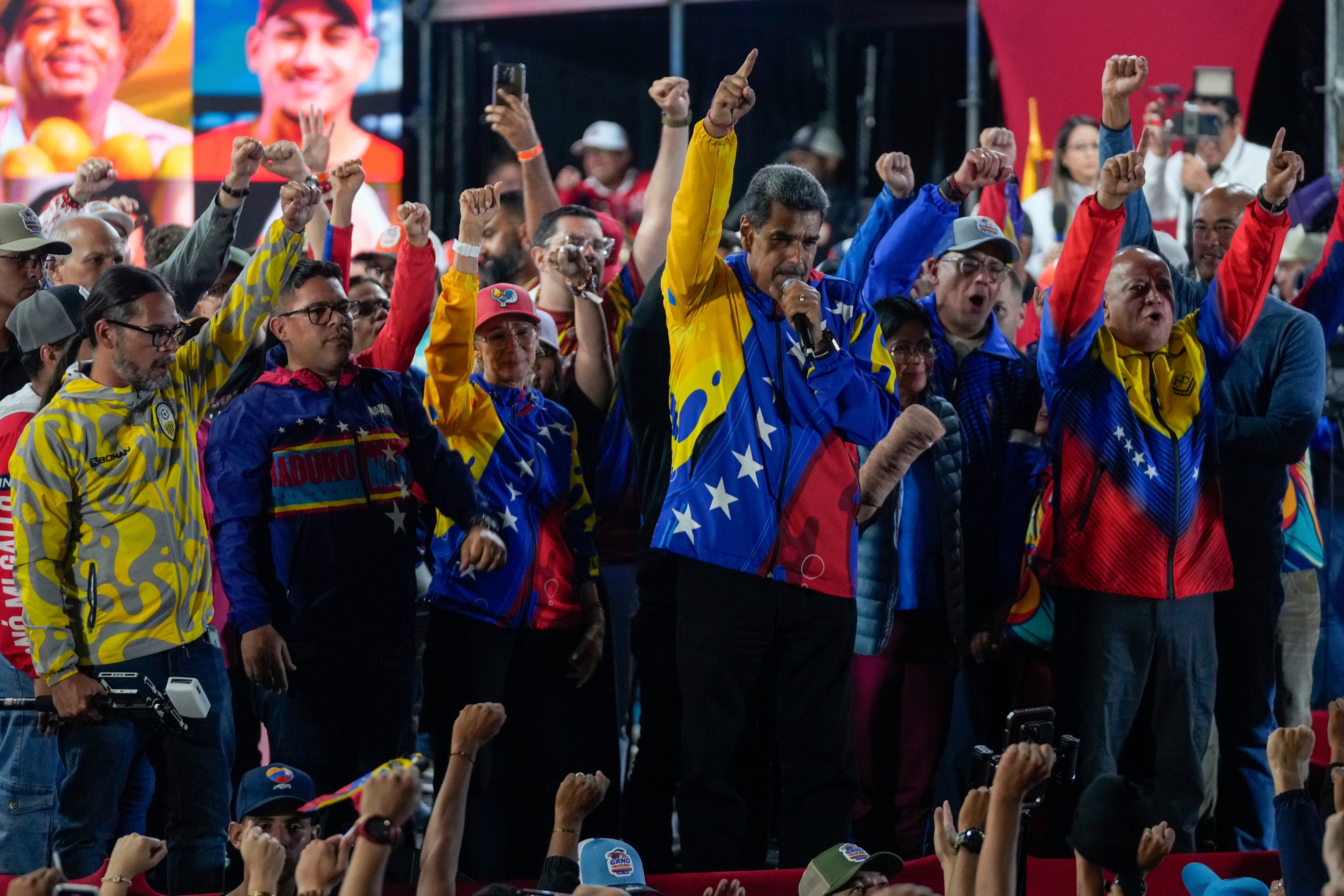 Maduro defiende su triunfo: “Pido respeto a la vida soberana de Venezuela, respeto a la voluntad popular” 