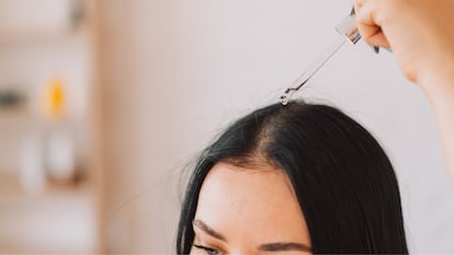 Cómo cuidar e hidratar el cuero cabelludo para disfrutar de un pelo sano, fuerte y bonito. GETTY IMAGES.