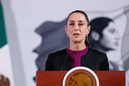 Claudia Sheinbaum en la conferencia matutina en el Palacio Nacional, en Ciudad de México.