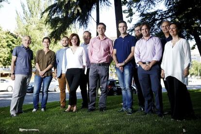 Los miembros de la candidatura Unidos, con Maite Pagazaurtundua, Andr&eacute;s Herzog y Gorka Maneiro en el centro. 