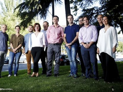 Los miembros de la candidatura Unidos, con Maite Pagazaurtundua, Andr&eacute;s Herzog y Gorka Maneiro en el centro. 