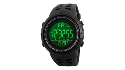 Reloj digital sumergible hasta 50 metros