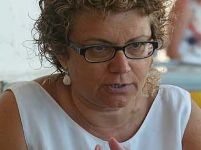 La consejera catalana de Salud, Marina Geli, durante la entrevista.