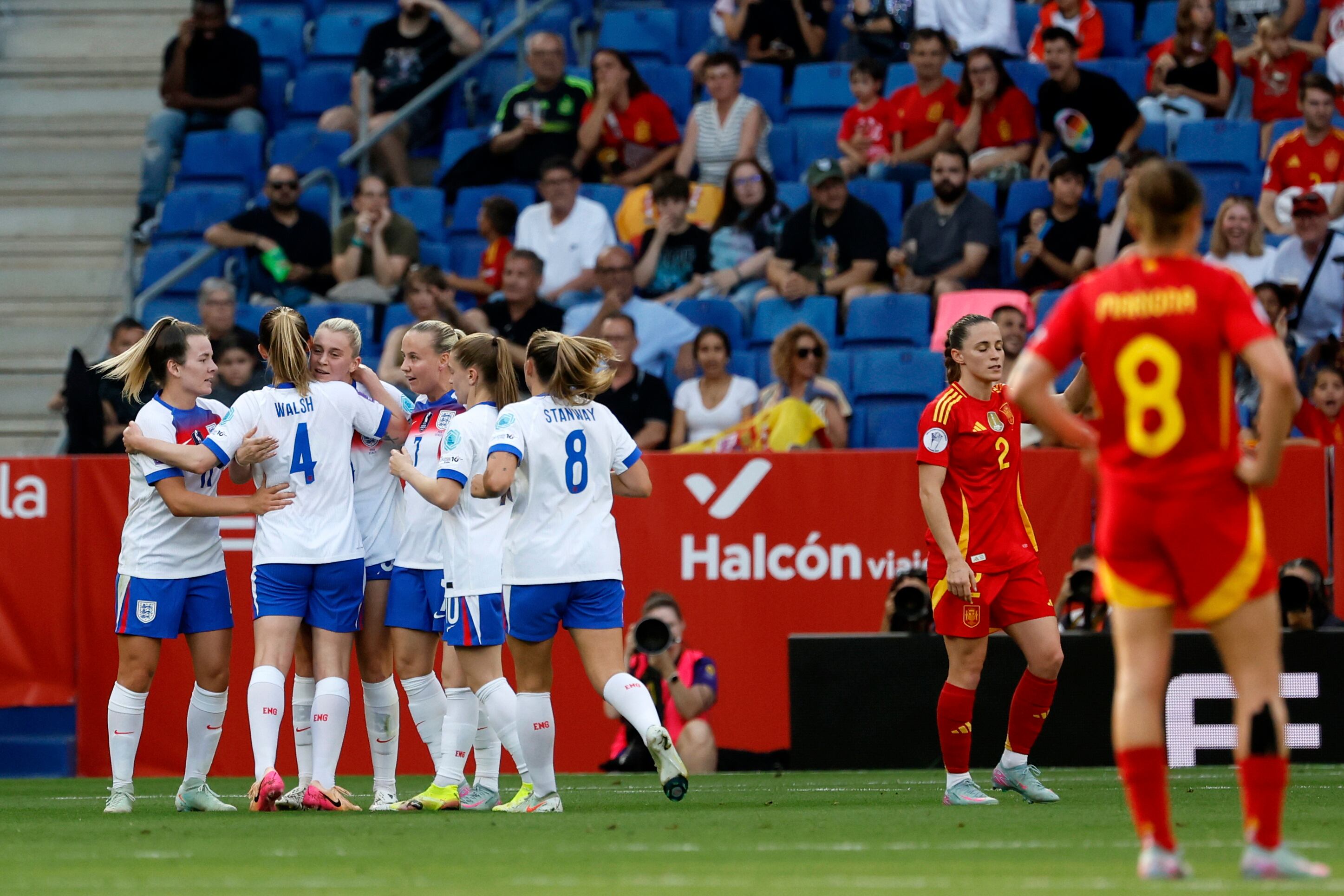 España - Inglaterra en directo | Claudia Pina iguala el encuentro