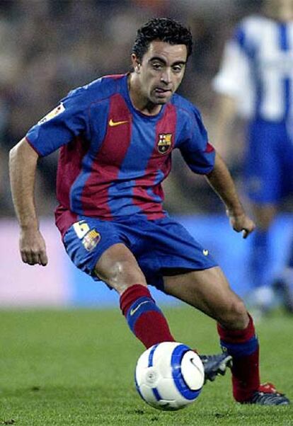 Xavi, en un partido en el Camp Nou.