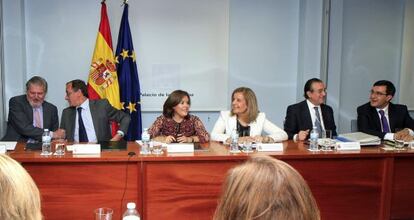 La vicepresidenta Soraya Sáenz de Santamaría en la reunión del grupo interministerial sobre la crisis de inmigración del pasado 21 de septiembre.
