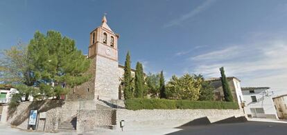 La iglesia de Plasencia del Monte, la aldea que lleva casi un año sin abastecimiento de agua potable.