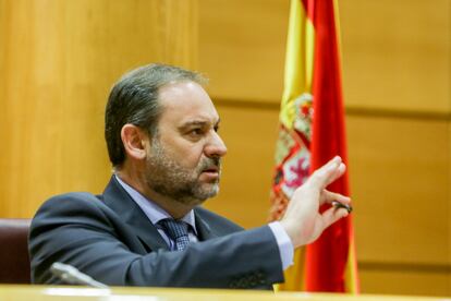 El ministro de Transportes, Movilidad y Agenda Urbana, José Luis Ábalos, durante su comparecencia en el Senado el 3 de junio.