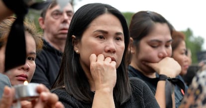 Vigilia en memoria de las víctimas ante el palacio presidencial, el 26 de abril en Nicosia.