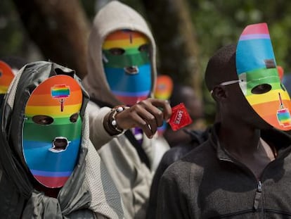 Protestos no Quênia contra a lei homofóbica da Uganda.