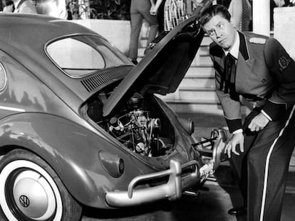 Una escena de &#039;El botones&#039; (1960), protagonizada por Jerry Lewis.