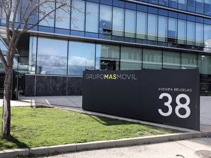 Entrada de la sede de MásMóvil, en Madrid.