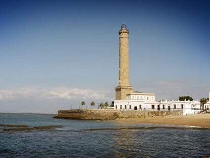 El faro de Chipiona (Cádiz), de 60 metros de altura, cumple 150 años.