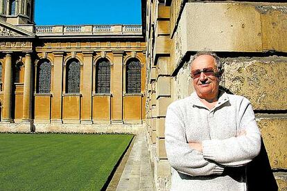 John Rutherford, en el Queens College de Oxford.