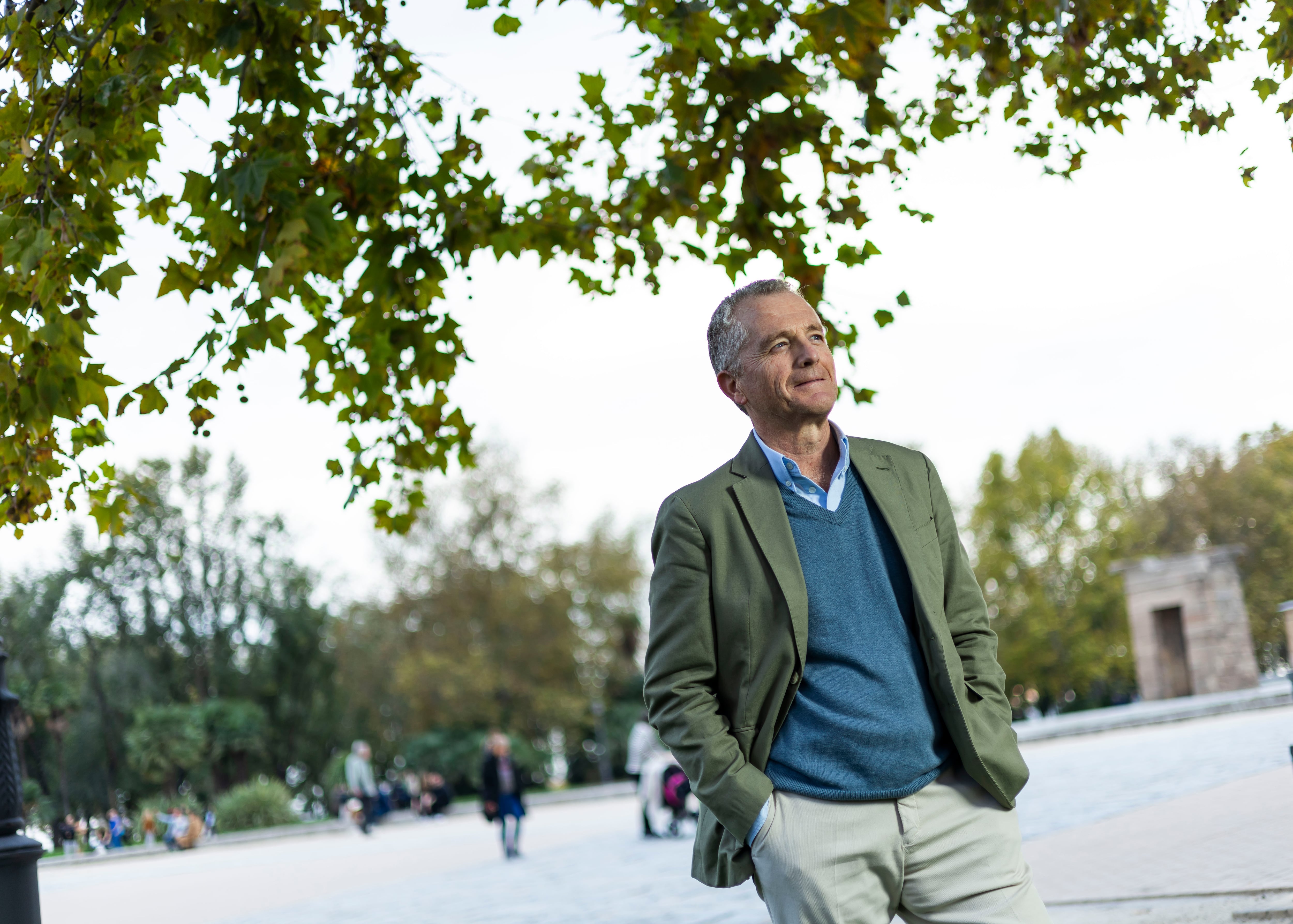 Plácido Barrios, notario: “Las mancebías fueron un negocio para las cofradías religiosas”