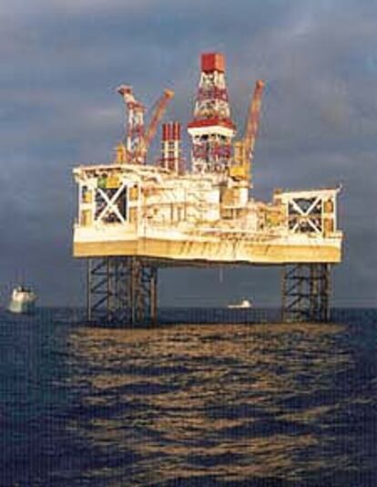 Plataforma petrolífera de British Petroleum en el Mar del Norte.