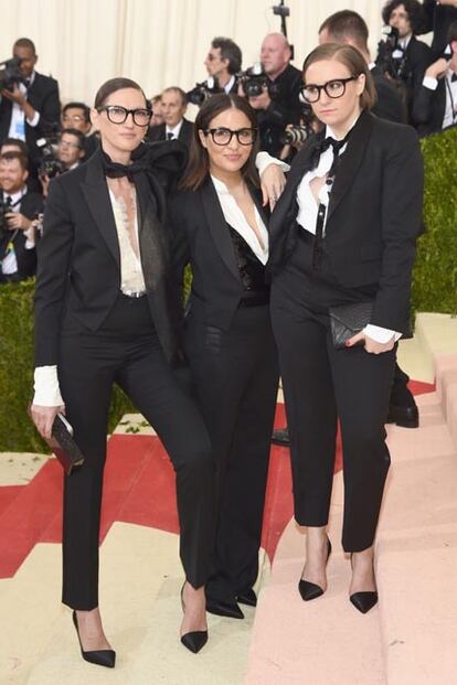 Jenna Lyons se buscó clones y eligió a las chicas de Girls: Lena Dunham y Jennifer Konner