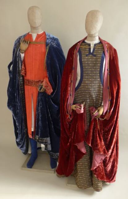 Recreación de las vestimentas de Alfonso IX y Berenguela.
