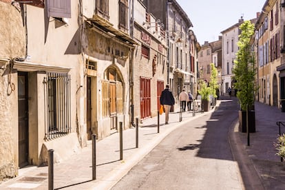 Rue Trivalle cerca de la Fortaleza de Carcarsona. 