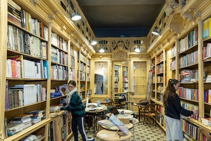 Librería Sant Jordi de Barcelona
