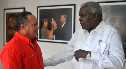 Los presidentes de las Asambleas Nacionales de Cuba y Venezuela, este viernes.