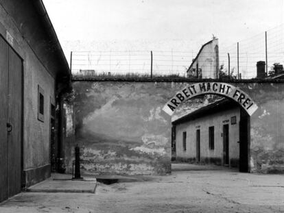 Entrada del campo de concentraci&oacute;n de Terezin (Rep&uacute;blica Checa).