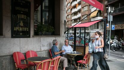 La terrassa del bar café Turó, a Barcelona.