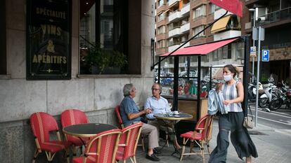 La terrassa del bar café Turó, a Barcelona.