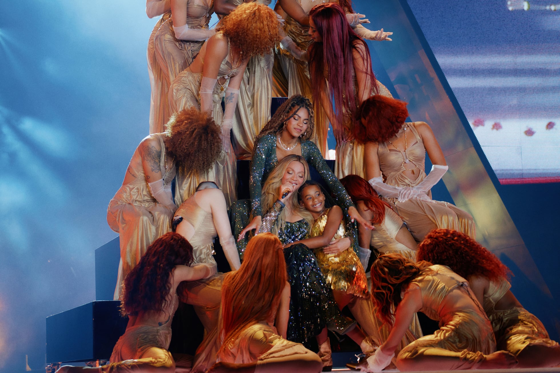Beyoncé arranca su gira ‘Cowboy Carter’ con un lleno por los pelos y un ...