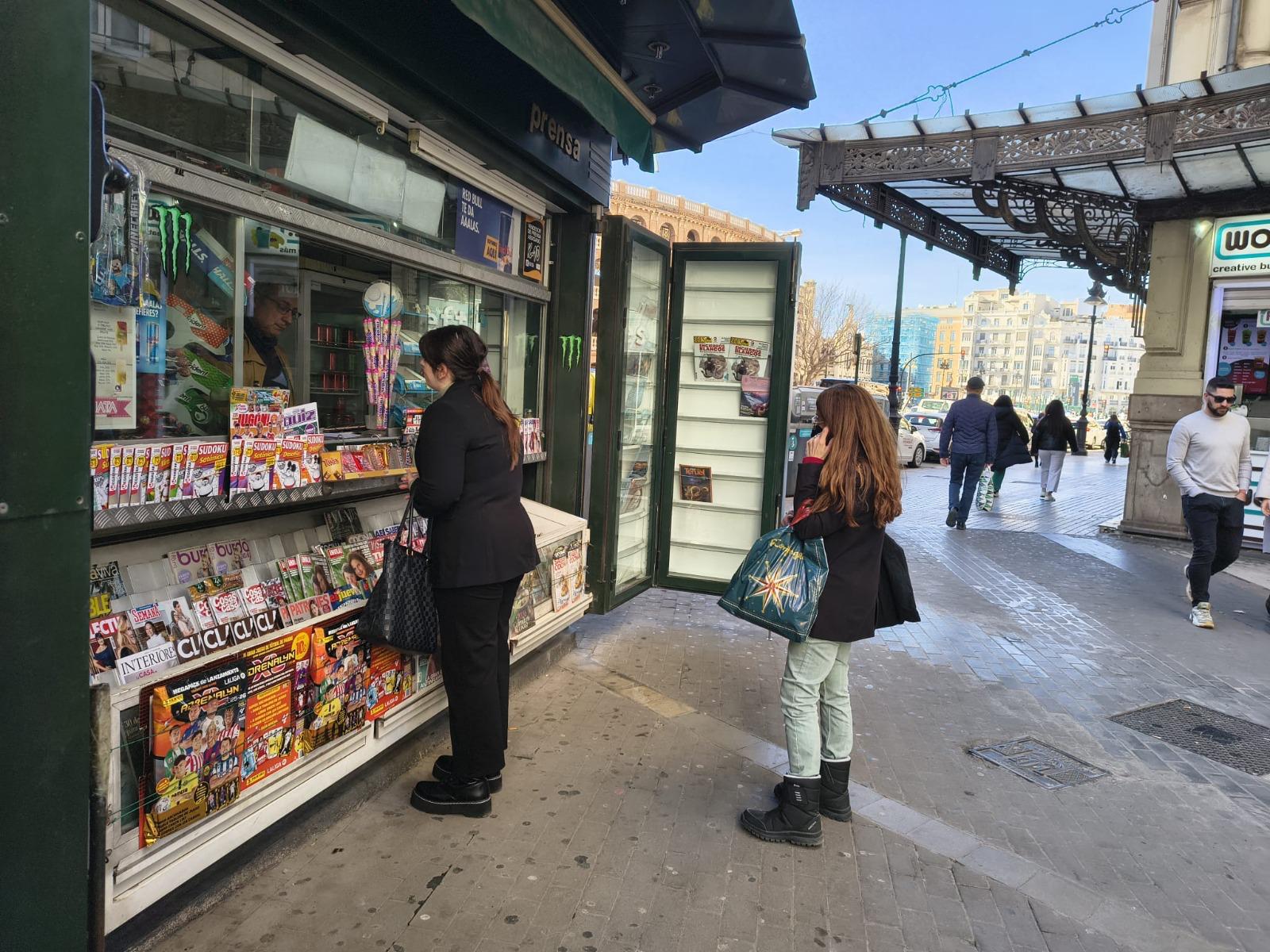 Valencia quiere reabrir todos sus quioscos de prensa y que actúen como “centros comunitarios” del barrio