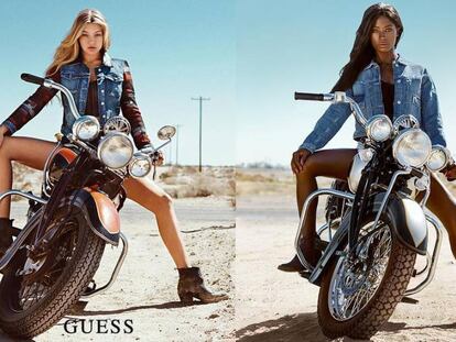 Una campaña de Guess y, a la izquierda, Deddeh Howard, recreando el anuncio.