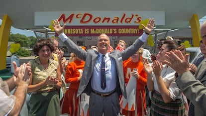 Fotograma de la pel&iacute;cula &#039;The Founder&#039;, donde Michael Keaton interpreta a Ray Kroc. 