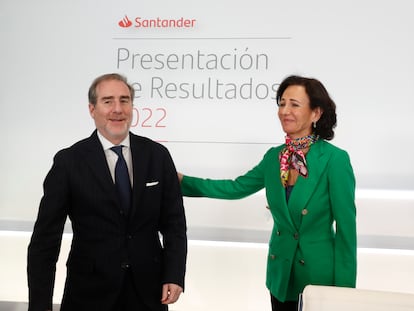 El consejero delegado del Banco Santander, Hector Grisi con la presidenta Ana Botín.