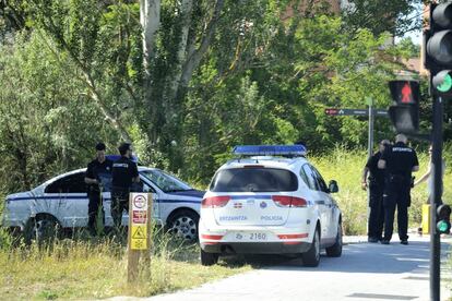 Agentes de la Ertzaintza.