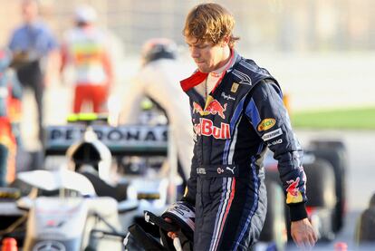 El alemán Vettel fue una de las caras más amargas que se pudo ver al final de la carrera. Salió desde la 'pole' pero un fallo mecánico le dejó sin posibilidades de luchar por la victoria y se quedó fuera del podio, en la cuarta plaza.
