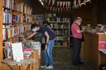 La librería Calders de Barcelona en julio, tras poder reabrir sus puertas por la pandemia.