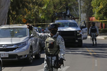 Elementos de la Guardia Nacional después de un enfrentamiento en Zapopán