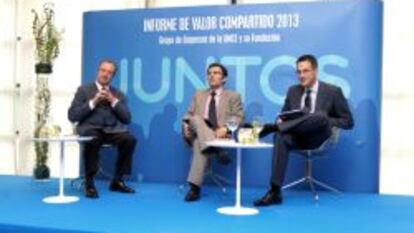 Jos&eacute; Luis Fern&aacute;ndez, Alberto Dur&aacute;n y Fernando Ria&ntilde;o, durante la presentaci&oacute;n del informe Juntos.