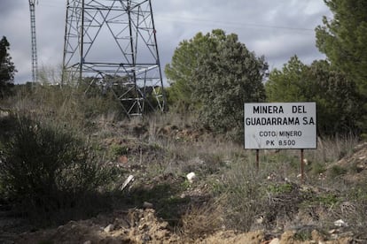 Entrada a la explotación minera Maribel, cerca de Galapagar.