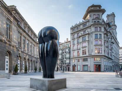 Escultura ‘Culis monumentalibus’, de Eduardo Úrculo.