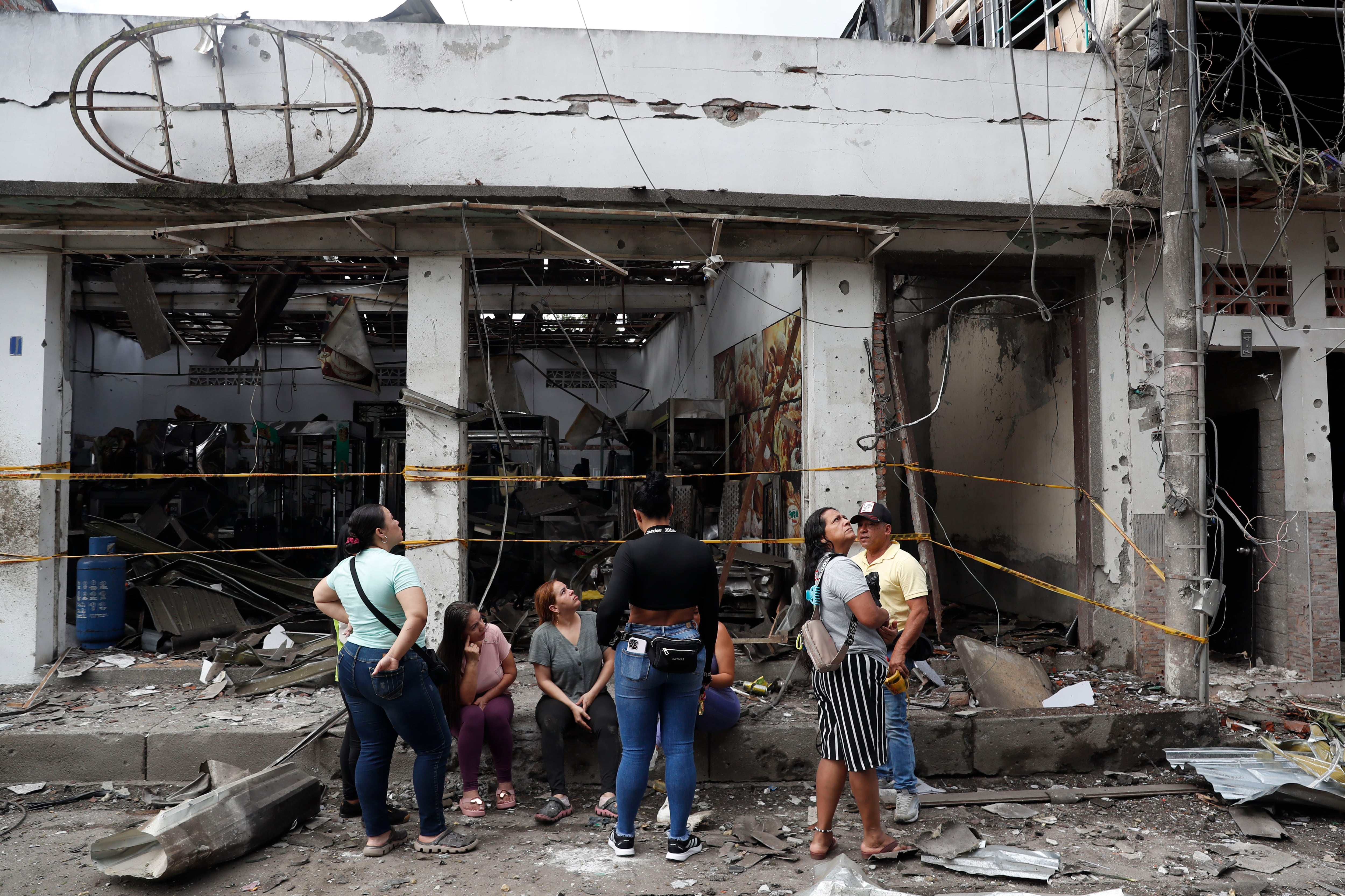 Una serie de atentados de las disidencias de las FARC deja al menos cuatro muertos en el suroccidente de Colombia