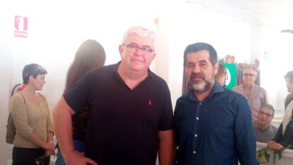 Agustí Alcoberro junto con Jordi Sànchez