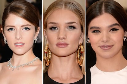 Rasgar la mirada. Muy marcada con eyeliner negro. Así la han llevado, entre otras, Anna Kendrick, Rosie Huntington-Whiteley, Hailee Steinfeld.