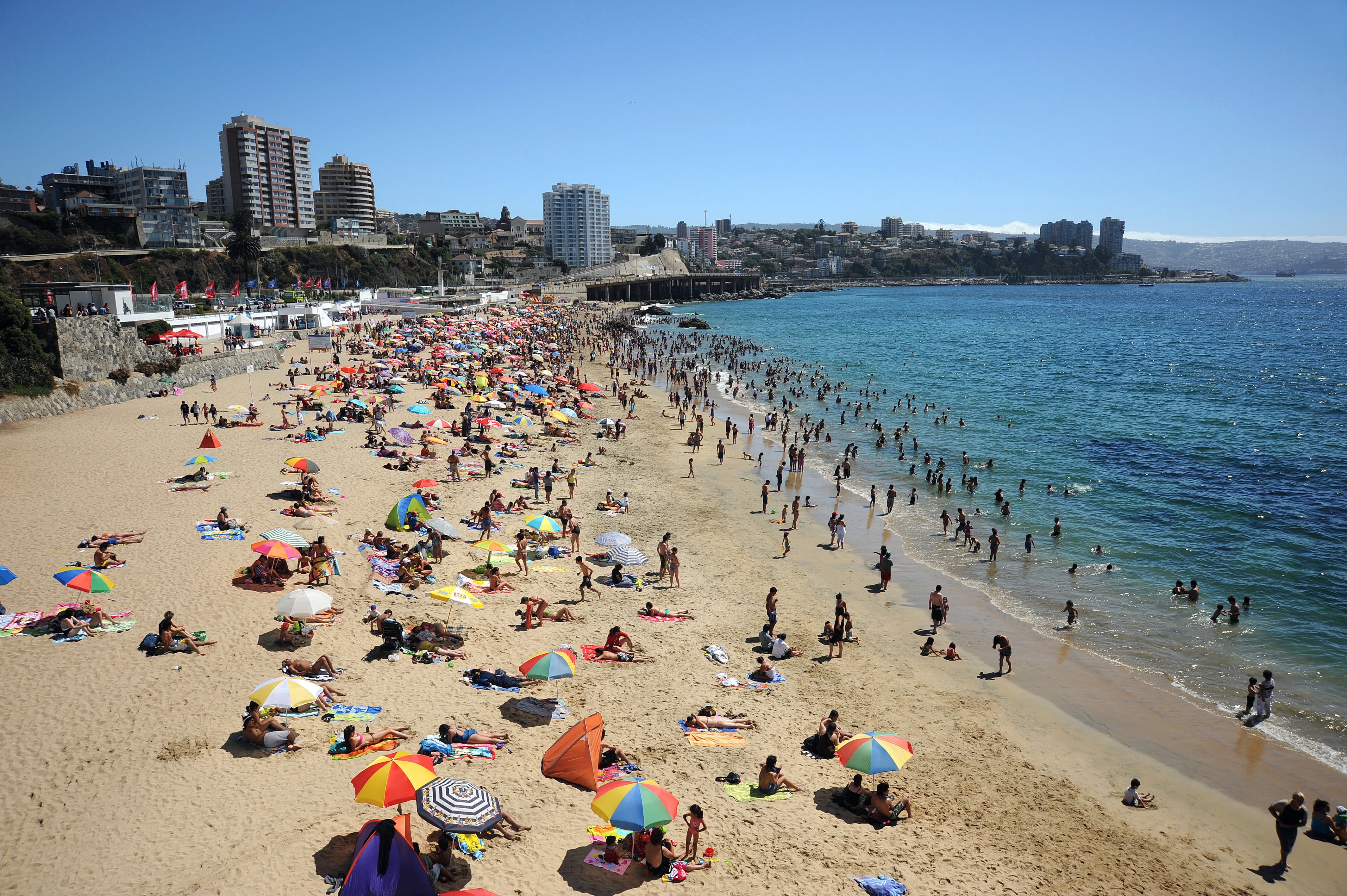 Chile anuncia calendario de feriados restantes de 2025 tras Fiestas Patrias
