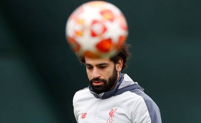 Mohamed Salah durante el último entrenamiento del Liverpool en la ciudad deportiva de Melwood.