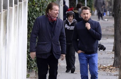 Edmundo 'Bigote' Arrocet con Alexis Legard, en diciembre de 2016 en Madrid.