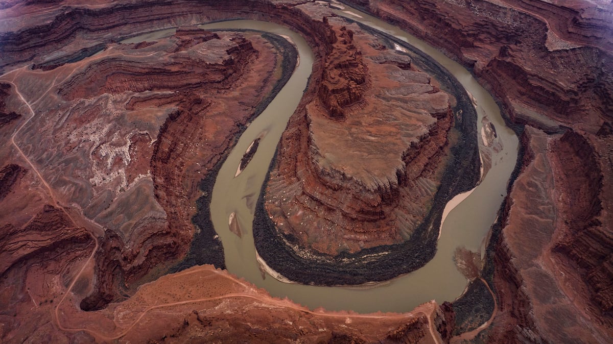 Heat waves in rivers increase four times faster than atmospheric heat waves