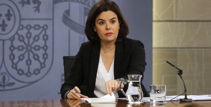 Soraya S&aacute;enz de Santamar&iacute;a este viernes tras el Consejo de Ministros.