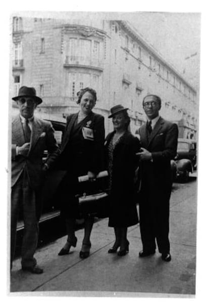 Igor y Vera Stravinsky (izquierda) con Rosa Garc&iacute;a Ascot y Jes&uacute;s Bal y Gay en los a&ntilde;os cincuenta.